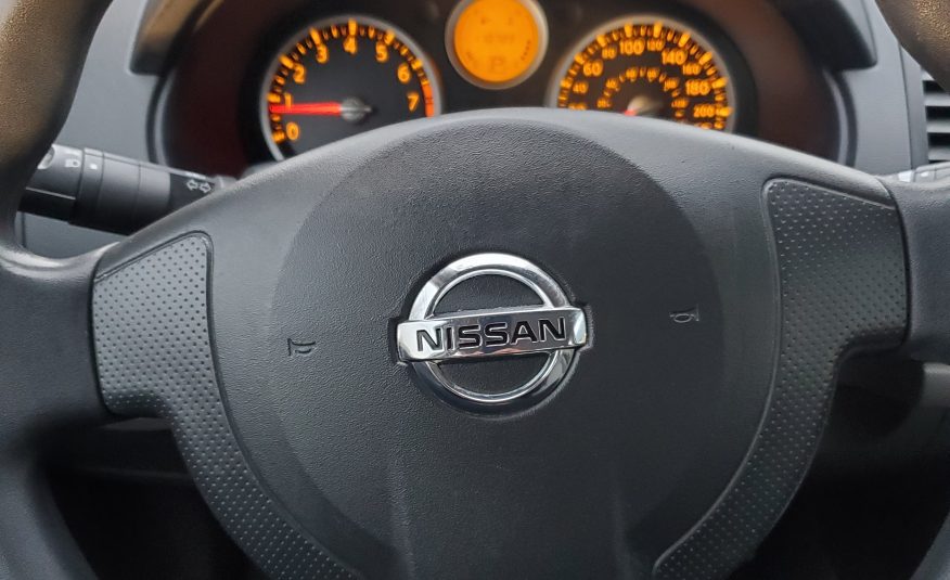 Nissan Sentra FE+ 2009 110000km