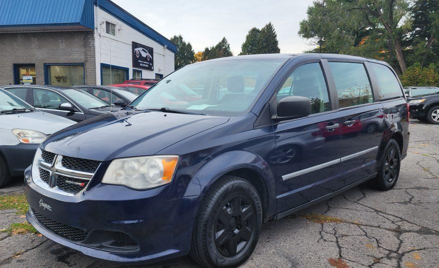 Dodge Grand Caravan SE 2012 226000km